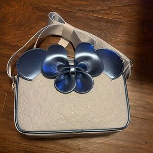 minnie crossbody